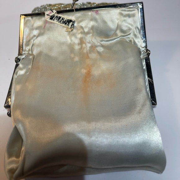 Harry Rosenfeld Vintage 1940’s Enbroidered & Chain Link Accents Evening Bag. - Picture 11 of 13